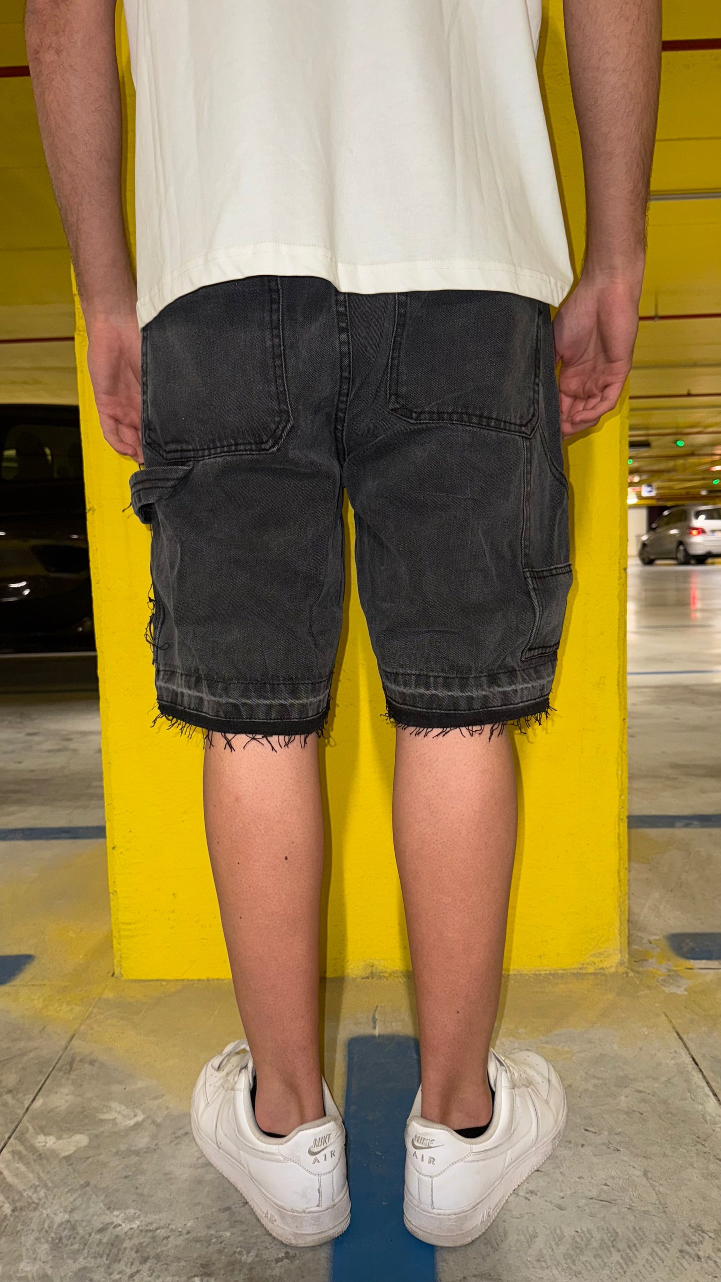 Shorts carpenter paint